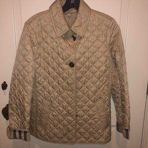 Burberry Ashhurst Quilted Button Trench Jacket
